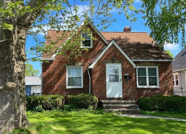 Property at 13432 Wainstead Ave, Cleveland, OH 44111, 3 beds, 1 bath