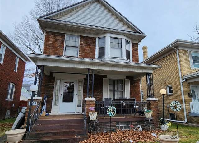 Property at 709 Oakmont Ave, Steubenville, OH 43952, 3 beds, 1.5 baths