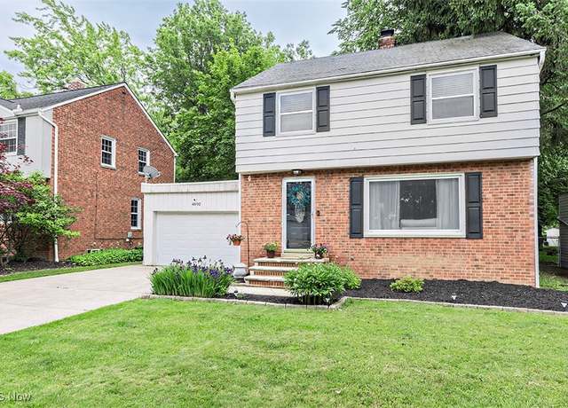Property at 4892 Oakland Dr, Lyndhurst, OH 44124, 3 beds, 2.5 baths