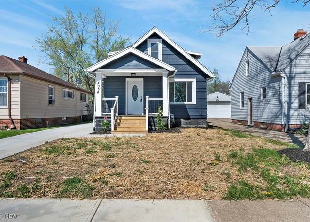 Property at 4394 W 139th St, Cleveland, OH 44135, 4 beds, 2.5 baths