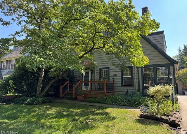 Property at 1407 Lynn Park Dr, Cleveland Heights, OH 44121, 5 beds, 3 baths