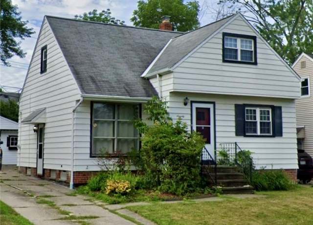 Property at 70 Natalie Rd, Bedford, OH 44146, 3 beds, 1 bath