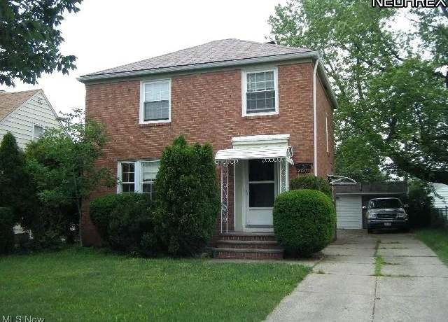 Property at 21271 Tracy Ave, Euclid, OH 44123, 3 beds, 2 baths