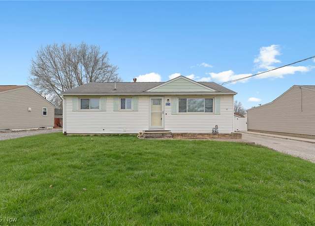 Property at 3214 Rayanna St NW, Massillon, OH 44646, 3 beds, 1 bath