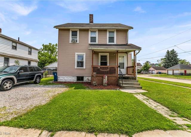 Property at 2500 E 32nd St, Lorain, OH 44055, 3 beds, 1 bath