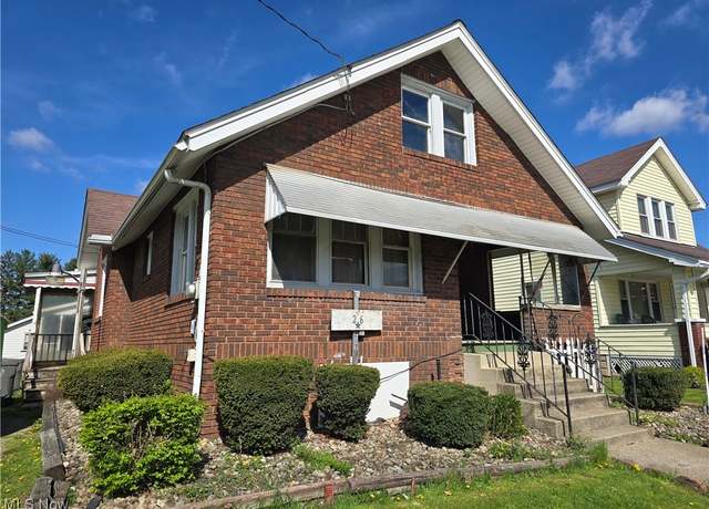 Property at 26 S Richview Ave, Youngstown, OH 44509, 3 beds, 2 baths