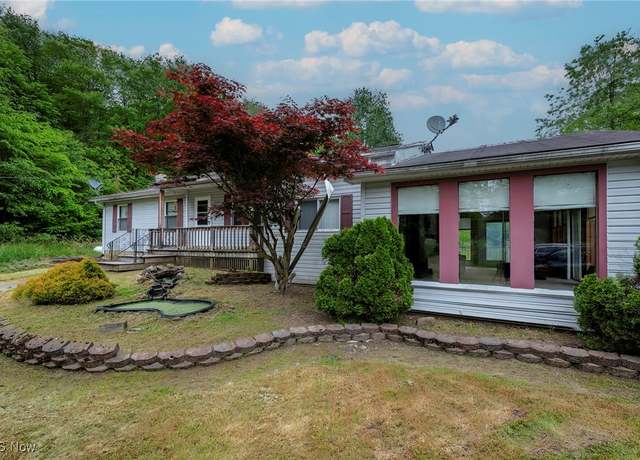Property at 7544 Stoddard Hayes Rd, Farmdale, OH 44417, 3 beds, 1.5 baths