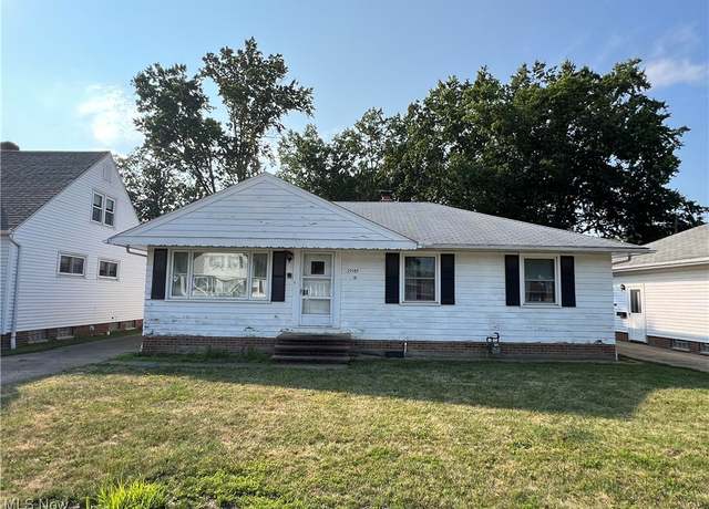 Property at 29589 Shaker Dr, Wickliffe, OH 44092, 3 beds, 1.5 baths