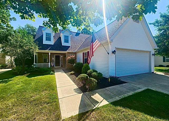 Property at 417 Woodside Dr, Northfield, OH 44067, 3 beds, 2.5 baths