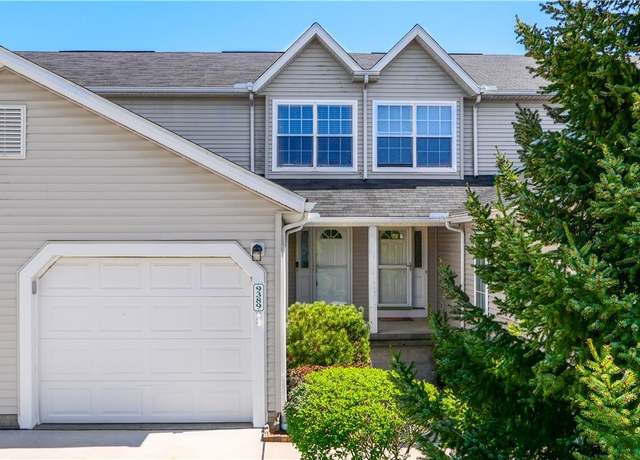Property at 9389 Hickory Ridge Dr, Streetsboro, OH 44241, 2 beds, 2.5 baths