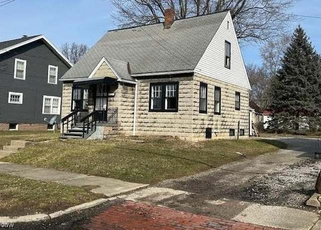 Property at 336 E 9th St, Ashland, OH 44805, 3 beds, 1 bath