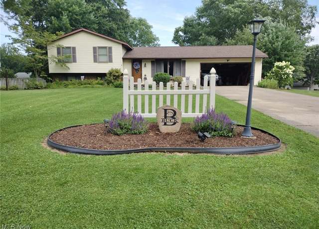 Property at 4347 Flesher Dr, Norton, OH 44203, 4 beds, 2 baths