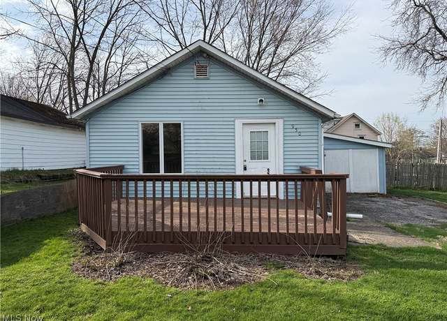 Property at 950 Harrison Ave, Akron, OH 44314, 3 beds, 1 bath