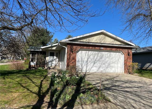 Property at 1654 Oakwood Cir, Wooster, OH 44691, 2 beds, 2 baths