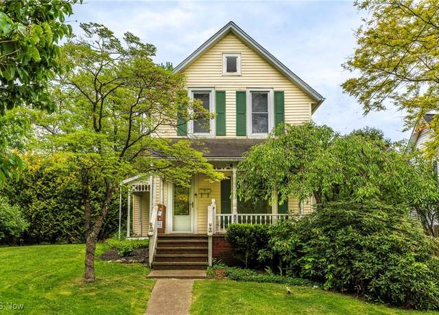 Property at 123 Court St, Chardon, OH 44024, 2 beds, 2 baths
