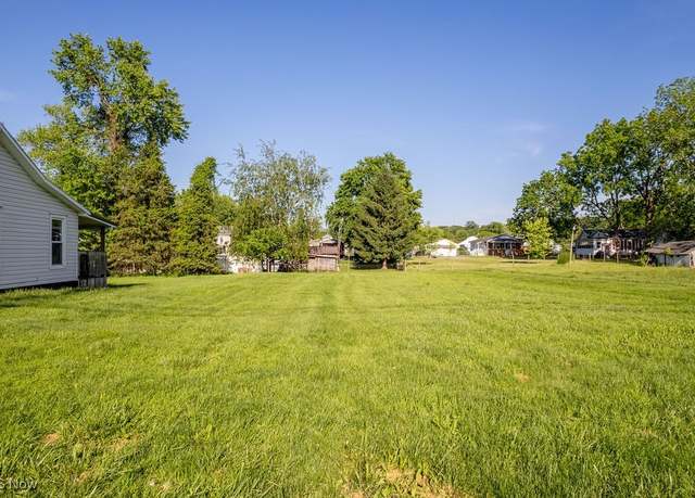 Property at 813 Neal St, Parkersburg, WV 26101