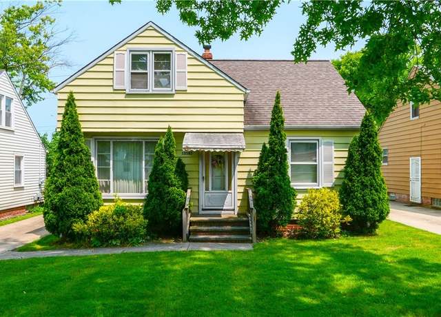 Property at 13583 Shady Oak Blvd, Garfield Heights, OH 44125, 3 beds, 1 bath
