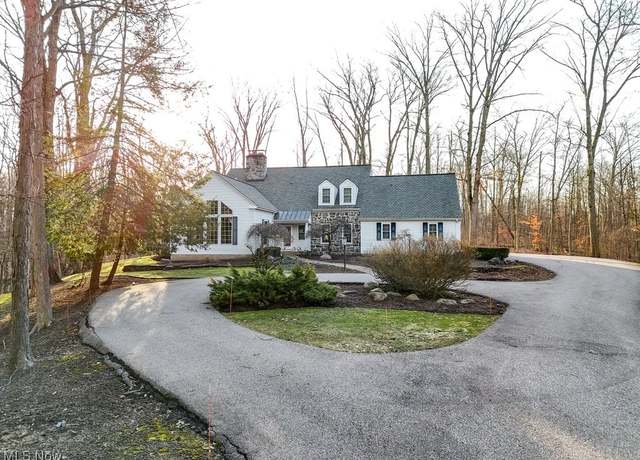 Property at 20 Stonecreek Dr, Chagrin Falls, OH 44022, 6 beds, 5.5 baths