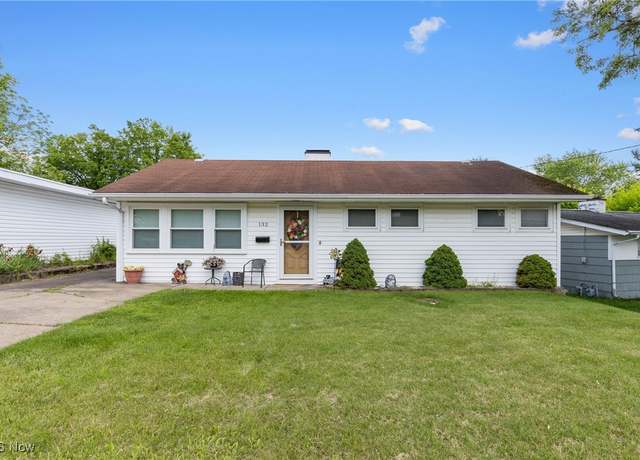 Property at 132 Hutchinson Dr, St. Clairsville, OH 43950, 3 beds, 1 bath