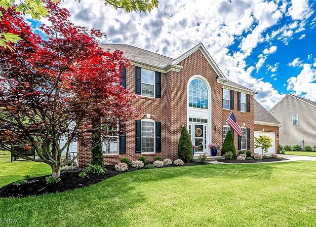 Property at 31658 Winners Cir, Avon Lake, OH 44012, 4 beds, 2.5 baths