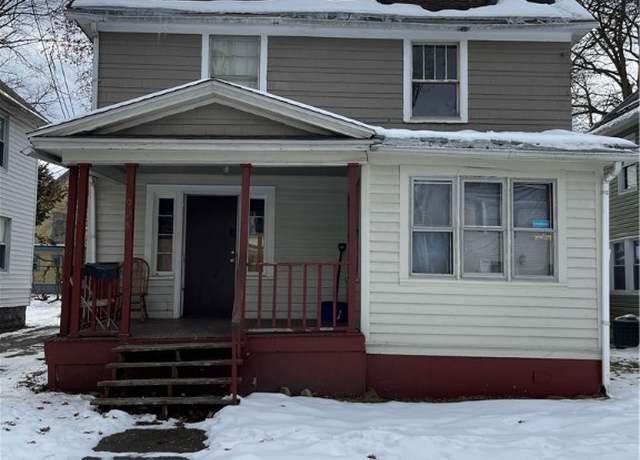 Property at 928 Bloomfield Ave, Akron, OH 44302, 3 beds, 1 bath