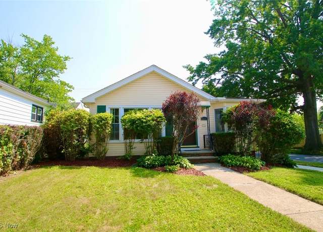 Property at 8204 Grand Division Ave, Garfield Heights, OH 44125, 3 beds, 1 bath