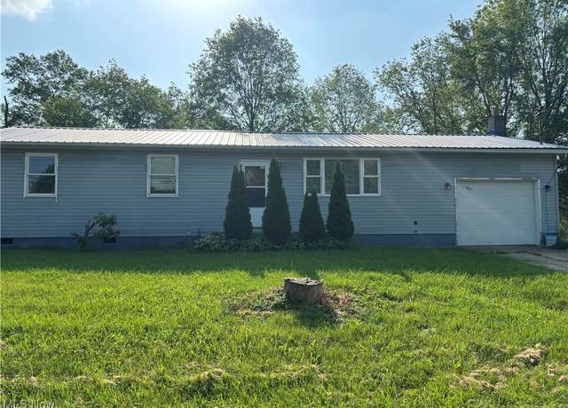 Property at 323 Wood St, Davisville, WV 26142, 3 beds, 1 bath