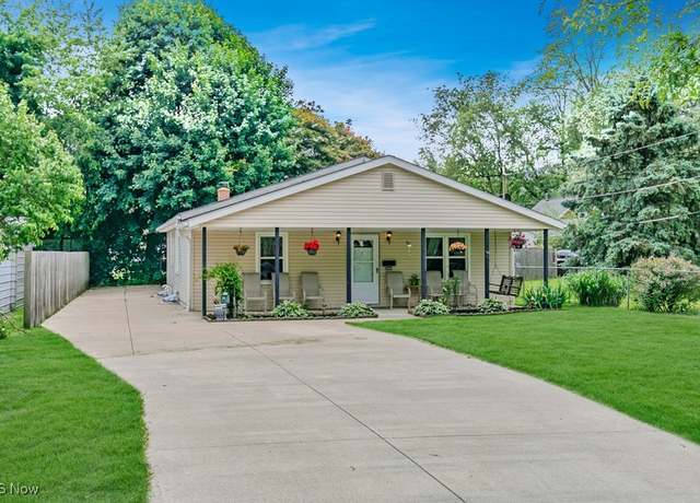Property at 2868 Morrison St, Akron, OH 44312, 3 beds, 1 bath