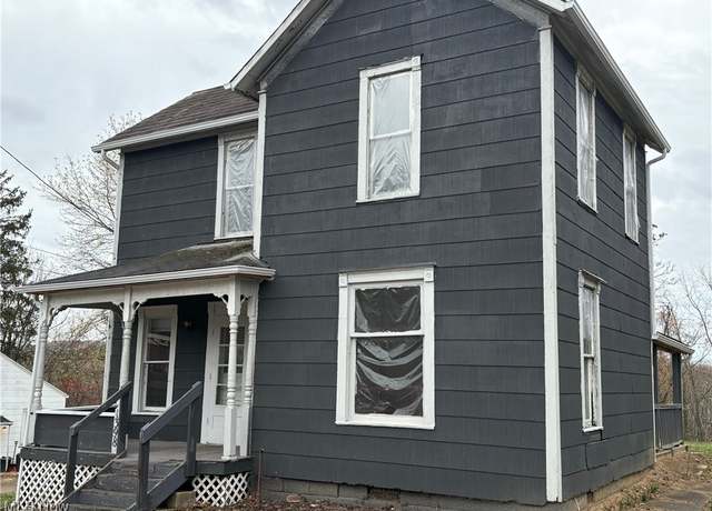Property at 1398 E Wheeling Ave, Cambridge, OH 43725, 3 beds, 1 bath