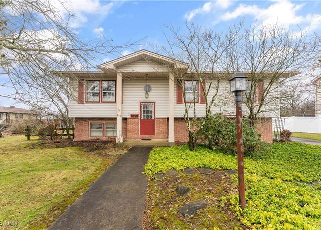 Property at 420 Aurora Dr, Youngstown, OH 44505, 3 beds, 1.5 baths