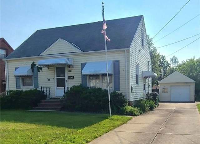 Property at 920 E 218th St, Cleveland, OH 44119, 3 beds, 1 bath