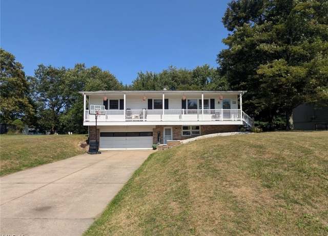 Property at 1180 Jones Dr, Salem, OH 44460, 3 beds, 2 baths