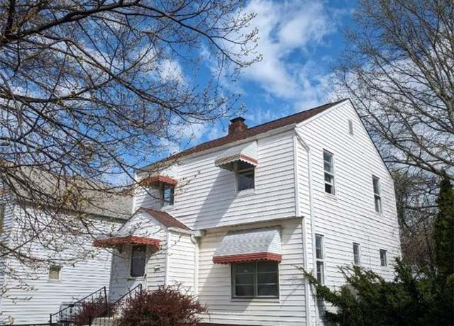 Property at 18707 Shawnee Ave, Cleveland, OH 44119, 3 beds, 2 baths