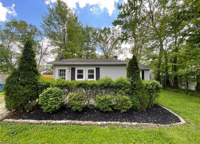 Property at 7358 Shamrock Dr, Mentor-on-the-lake, OH 44060, 2 beds, 1 bath