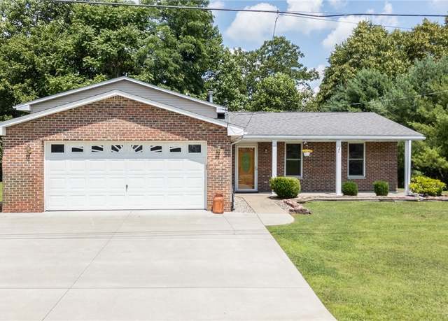 Property at 145 Cornerstone Dr, Marietta, OH 45750, 4 beds, 3 baths