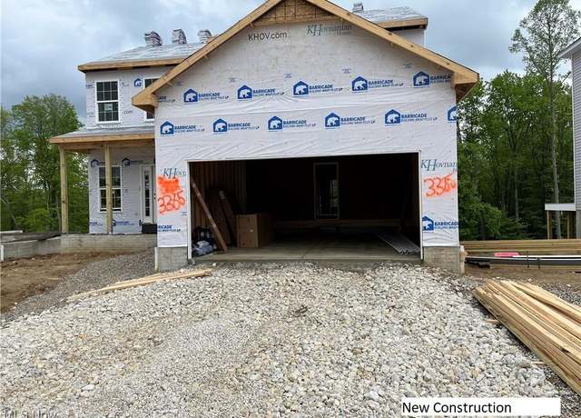 Property at 3385 Buckeye Trl, Uniontown, OH 44685, 4 beds, 2.5 baths