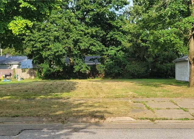 Property at 1179 Seward Ave, Akron, OH 44320