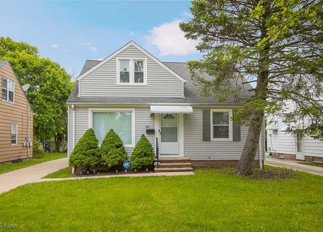 Property at 13611 Shady Oak Blvd, Garfield Heights, OH 44125, 4 beds, 1 bath