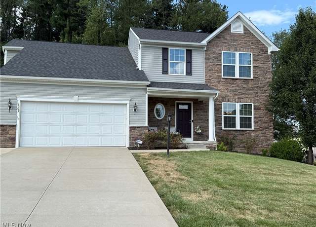 Property at 1563 Bellview St NE, Canton, OH 44721, 4 beds, 3.5 baths