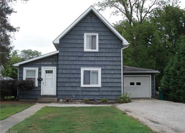 Property at 111 E Erie St, Jefferson, OH 44047, 3 beds, 1.5 baths