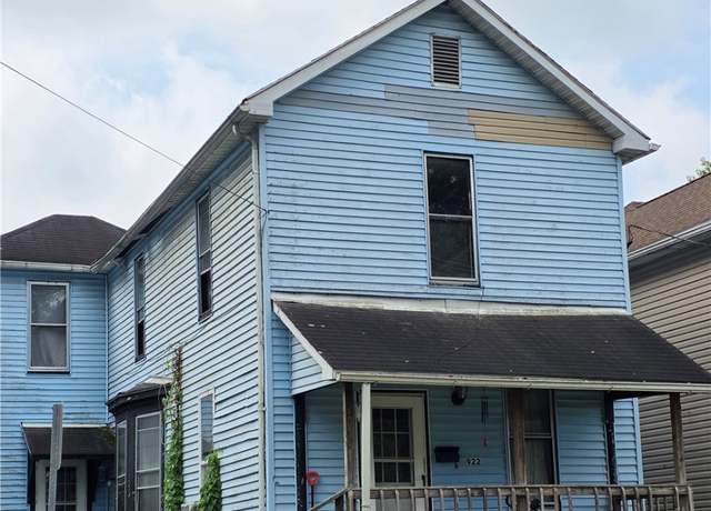 Property at 922 Ayers St, Zanesville, OH 43701, 3 beds, 1 bath