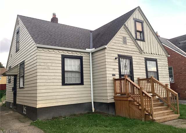 Property at 3931 E 153rd St, Cleveland, OH 44128, 2 beds, 1 bath