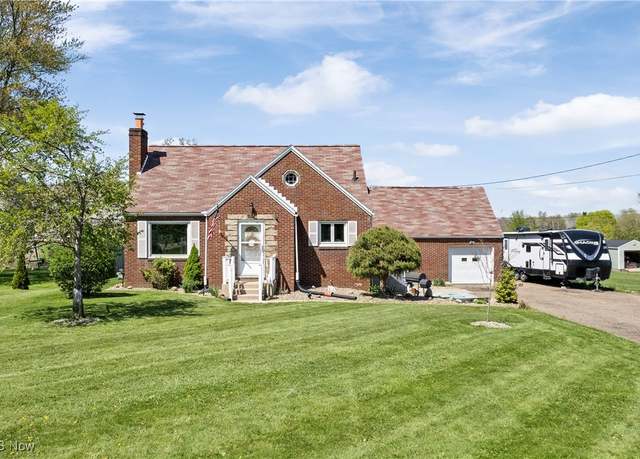 Property at 3943 Shepler Church Ave SW, Canton, OH 44706, 3 beds, 1 bath
