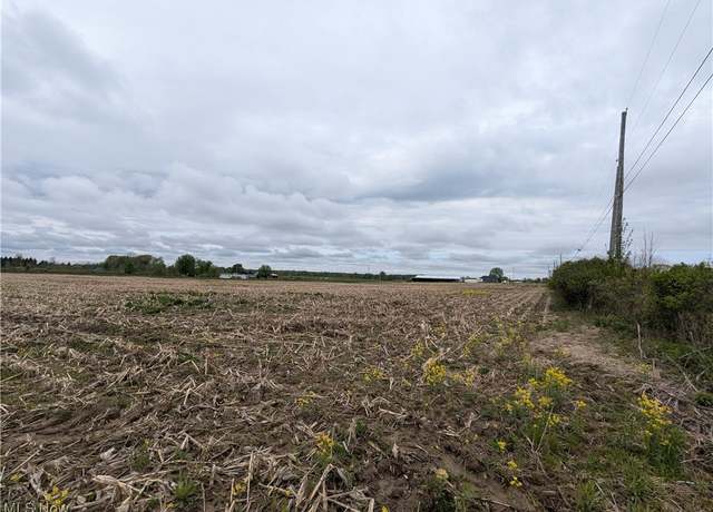 Property at 5922 Hall Rd, Dorset, OH 44003