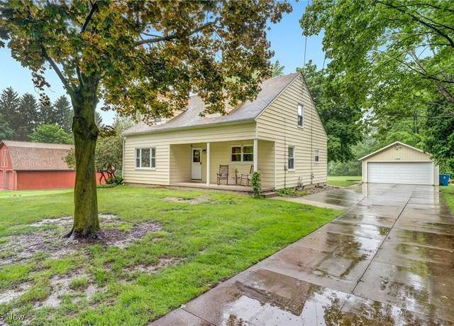 Property at 1357 Broadview Ave, Copley, OH 44321, 4 beds, 2.5 baths