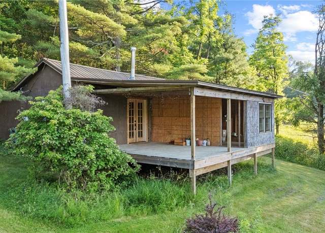 Property at 14944 Gilmore Rd SE, Port Washington, OH 43837