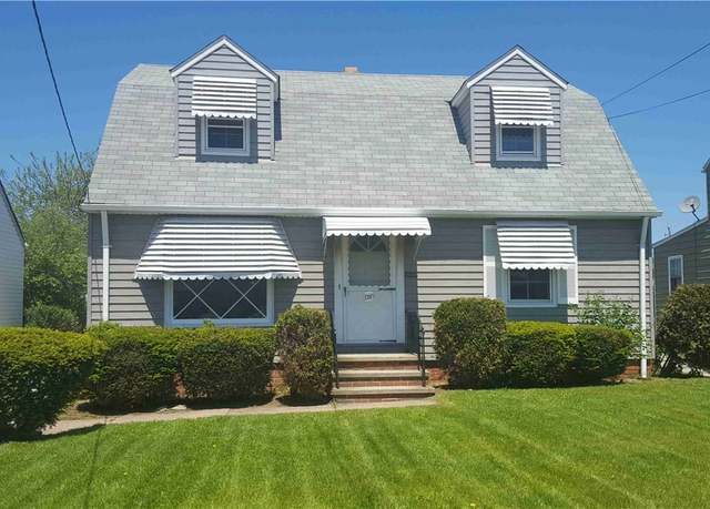 Property at 13417 Granger Rd, Garfield Heights, OH 44125, 4 beds, 1 bath