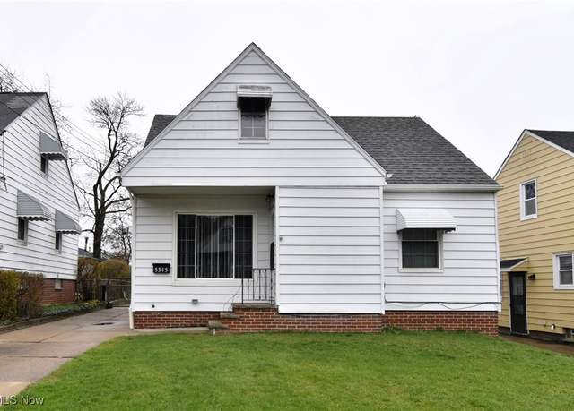 Property at 5345 E 111th St, Garfield Heights, OH 44125, 3 beds, 1.5 baths