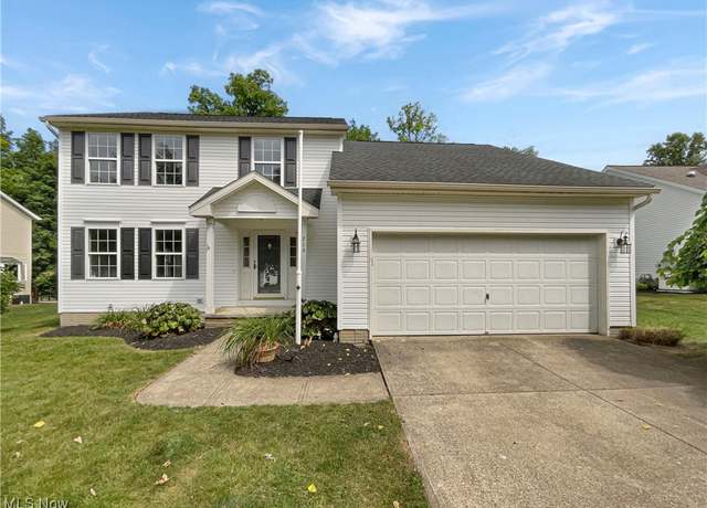 Property at 716 Patriots Way, Medina, OH 44256, 4 beds, 2.5 baths