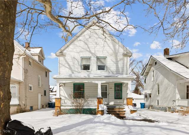 Property at 1116 W 8th St, Lorain, OH 44052, 4 beds, 2 baths